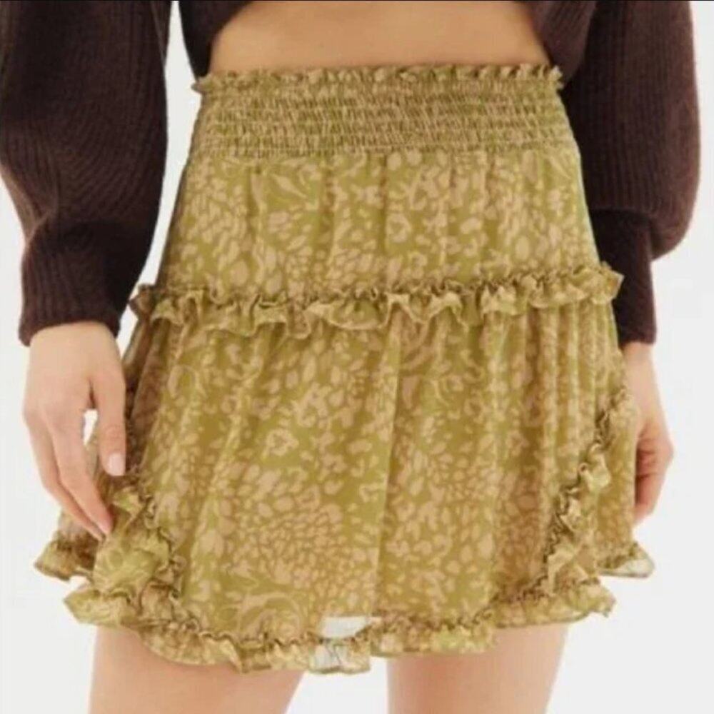 Urban Outfitters Chiffon Ruffle Mini Skirt || Small EUC